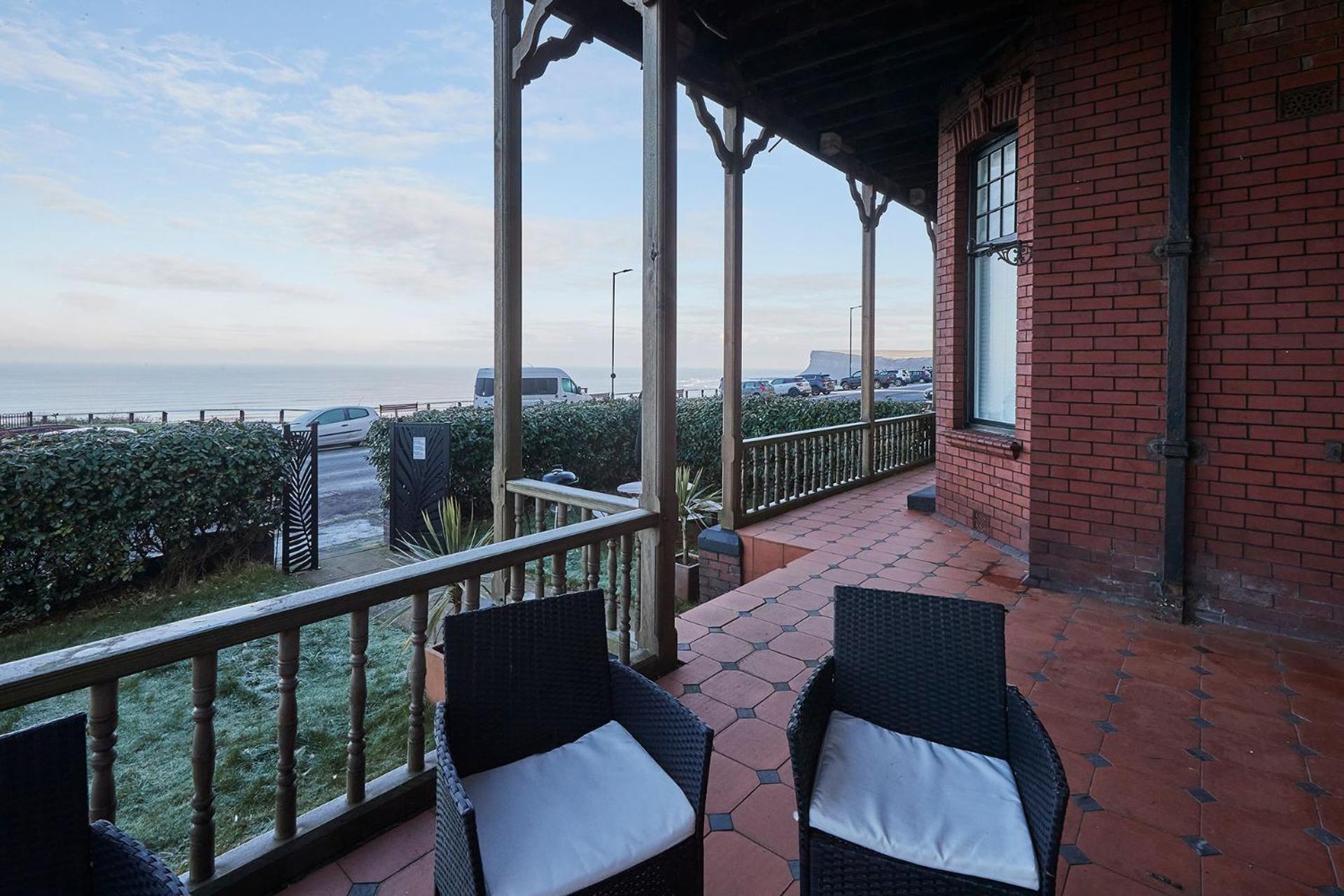 Captain'S Deck Beach Balcony Perfectlysaltburn エクステリア 写真