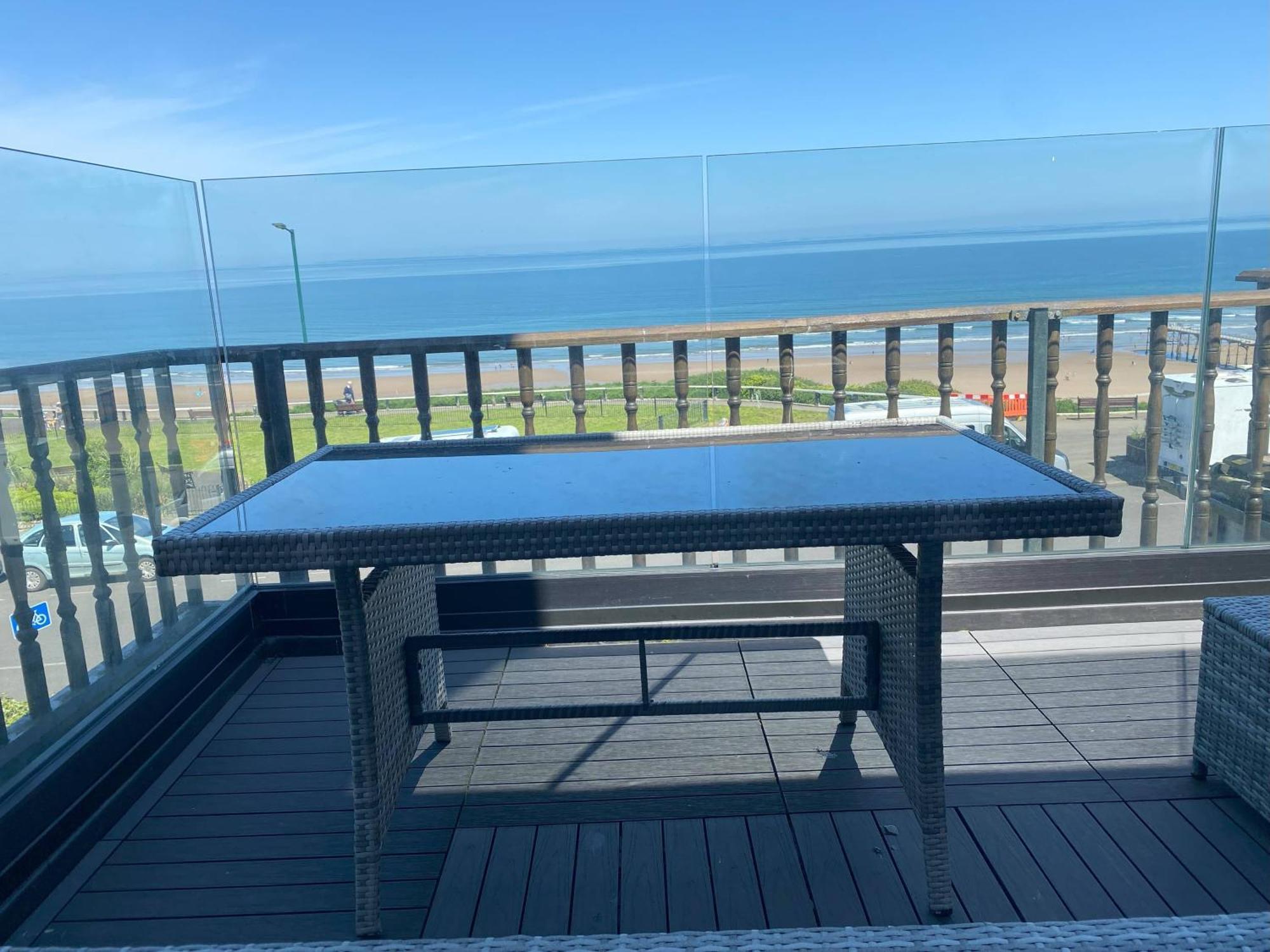 Captain'S Deck Beach Balcony Perfectlysaltburn エクステリア 写真